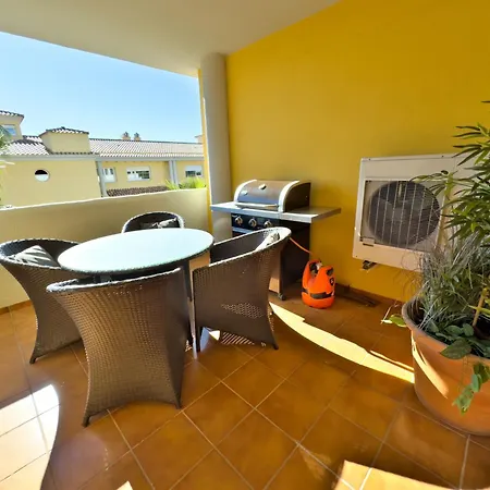 En Zona Cabopino Apartment *