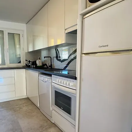 En Zona Cabopino Apartament